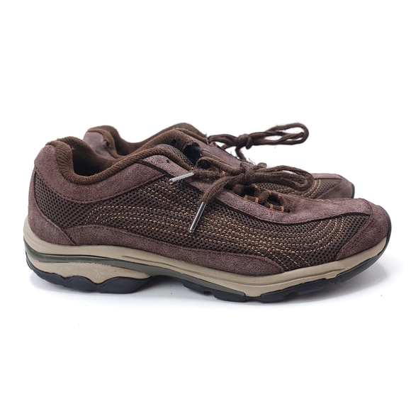 St Johns‎ Bay Women's Brown Lace Up Sneaker 19963-8 Size 9 - Picture 1 of 9